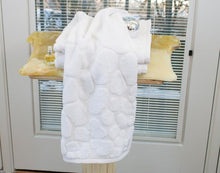 Load image into Gallery viewer, Luster Towel
